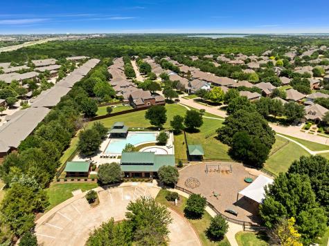 1308 Parkside Drive Mansfield TX 76063
