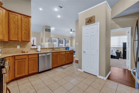 1308 Parkside Drive Mansfield TX 76063