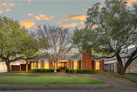 7026 Deloache Avenue Dallas TX 75225