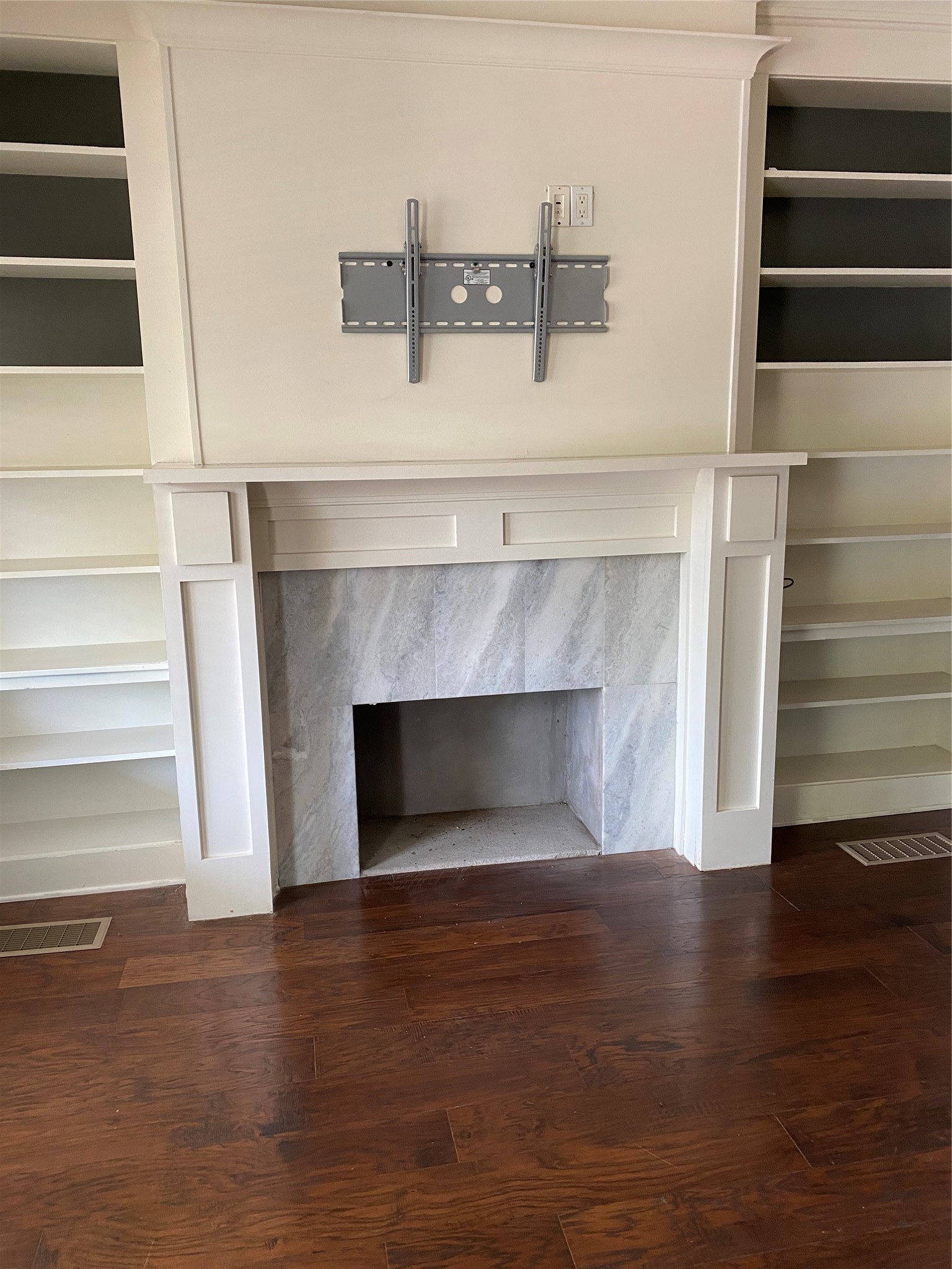 1511 S Adams Street Fort Worth TX 76104