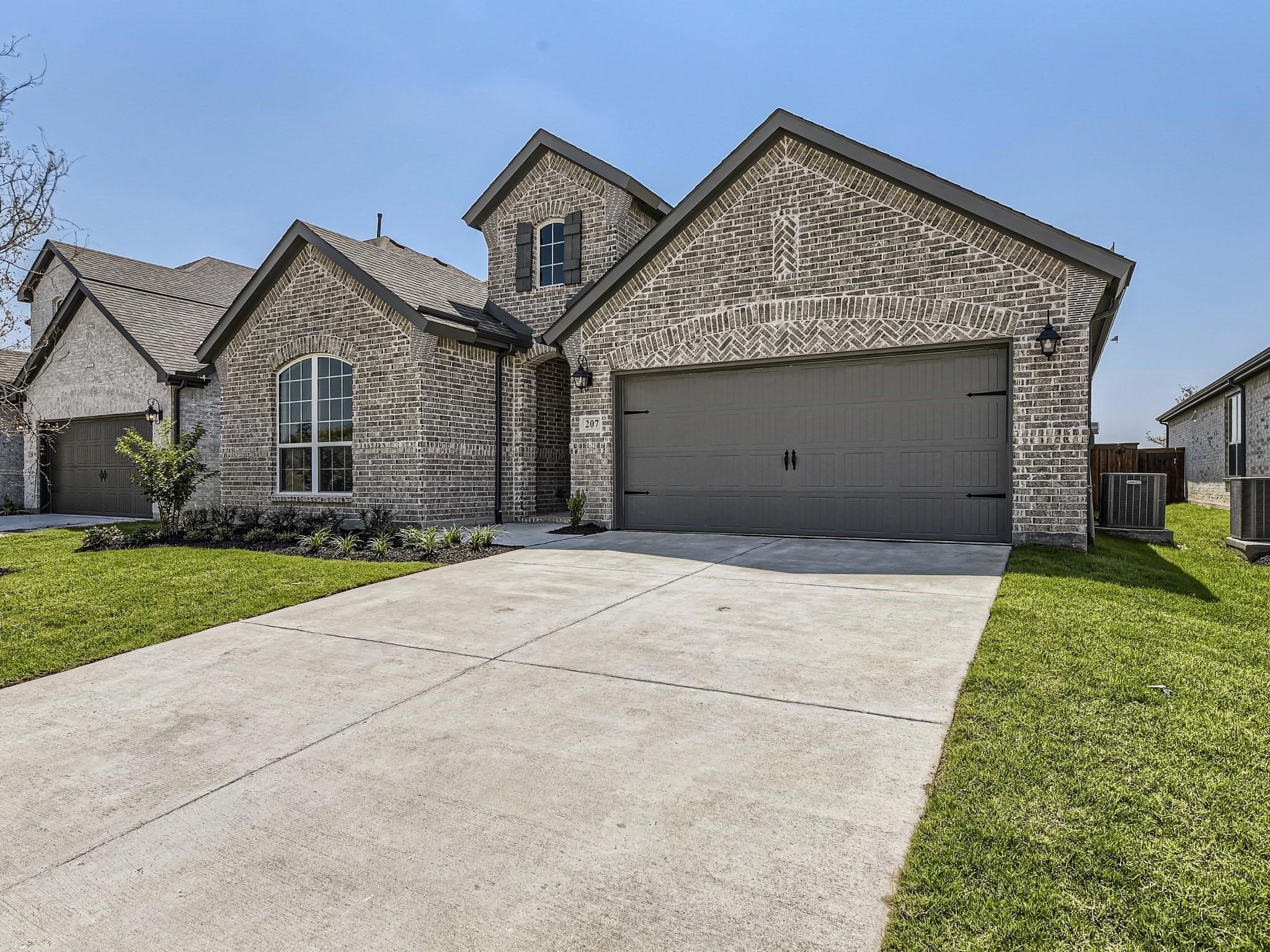 207 Buffalo Boulevard Rhome TX 76078