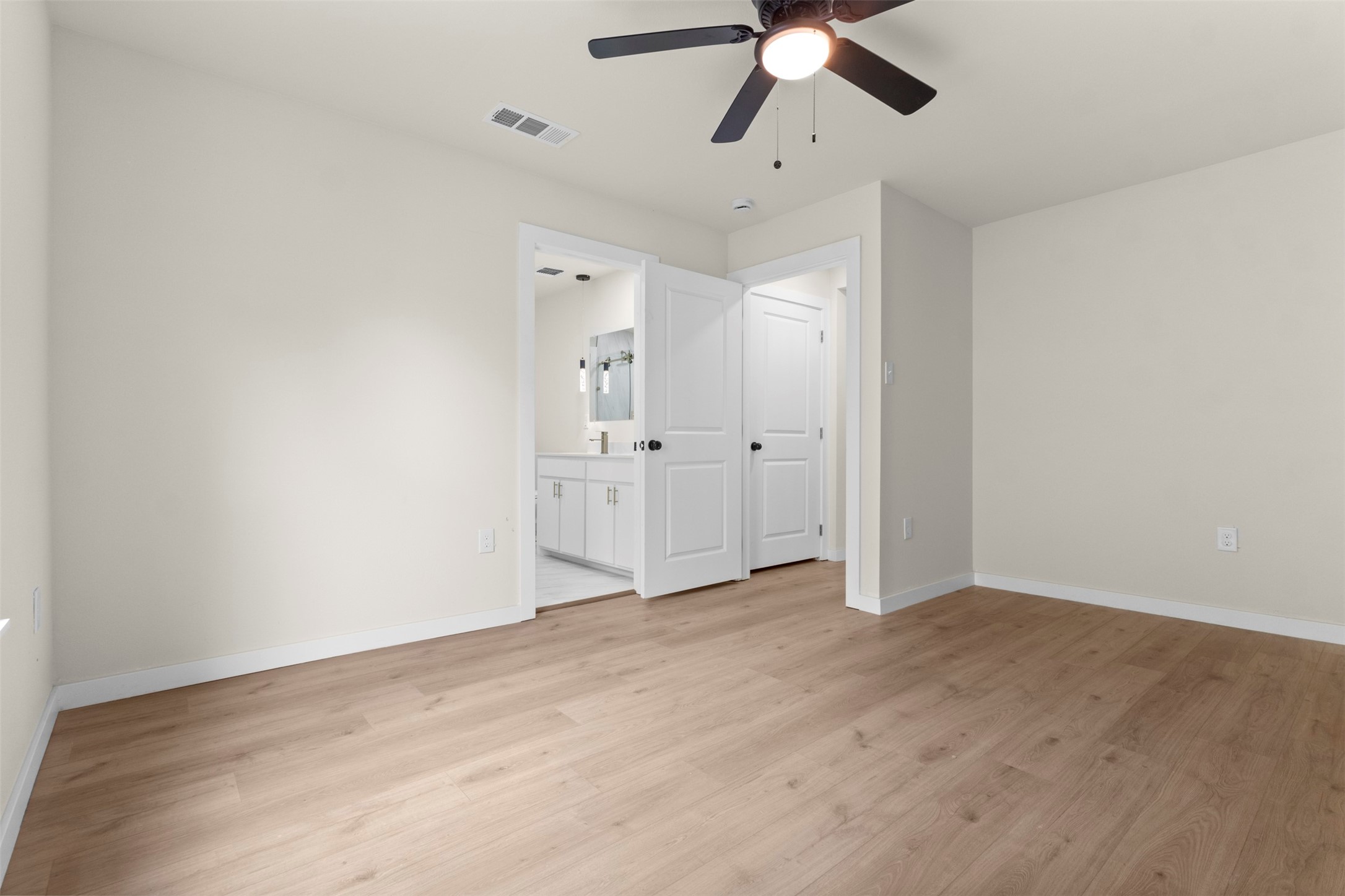 904 W Anthony Street Fort Worth TX 76115