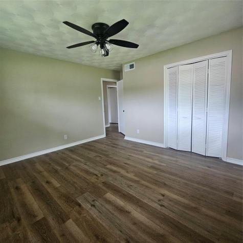 5907 Shady Crest Trail Dallas TX 75241