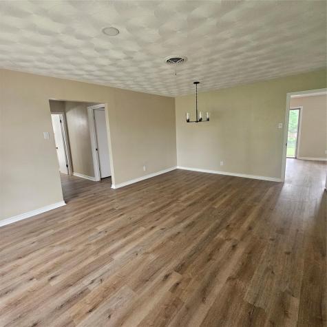 5907 Shady Crest Trail Dallas TX 75241