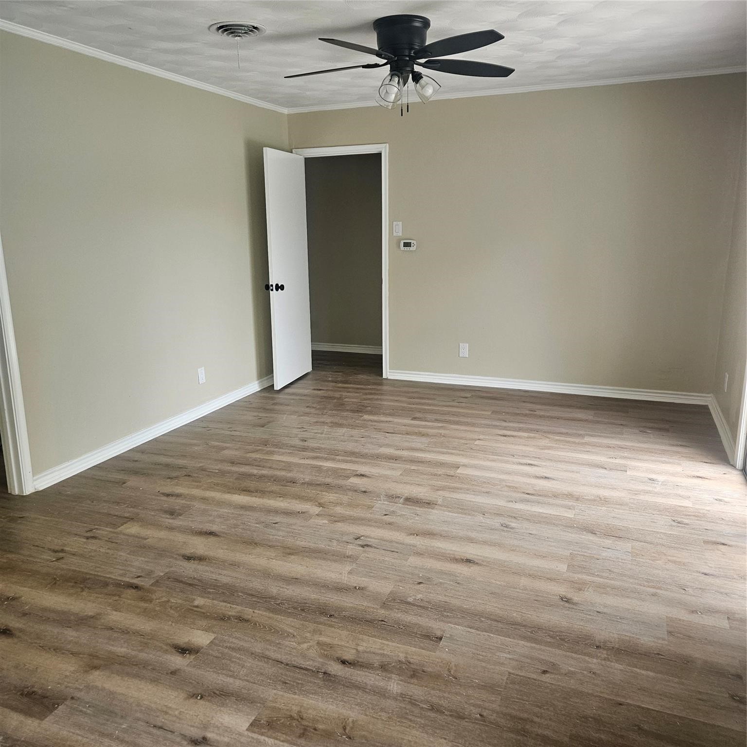 5907 Shady Crest Trail Dallas TX 75241