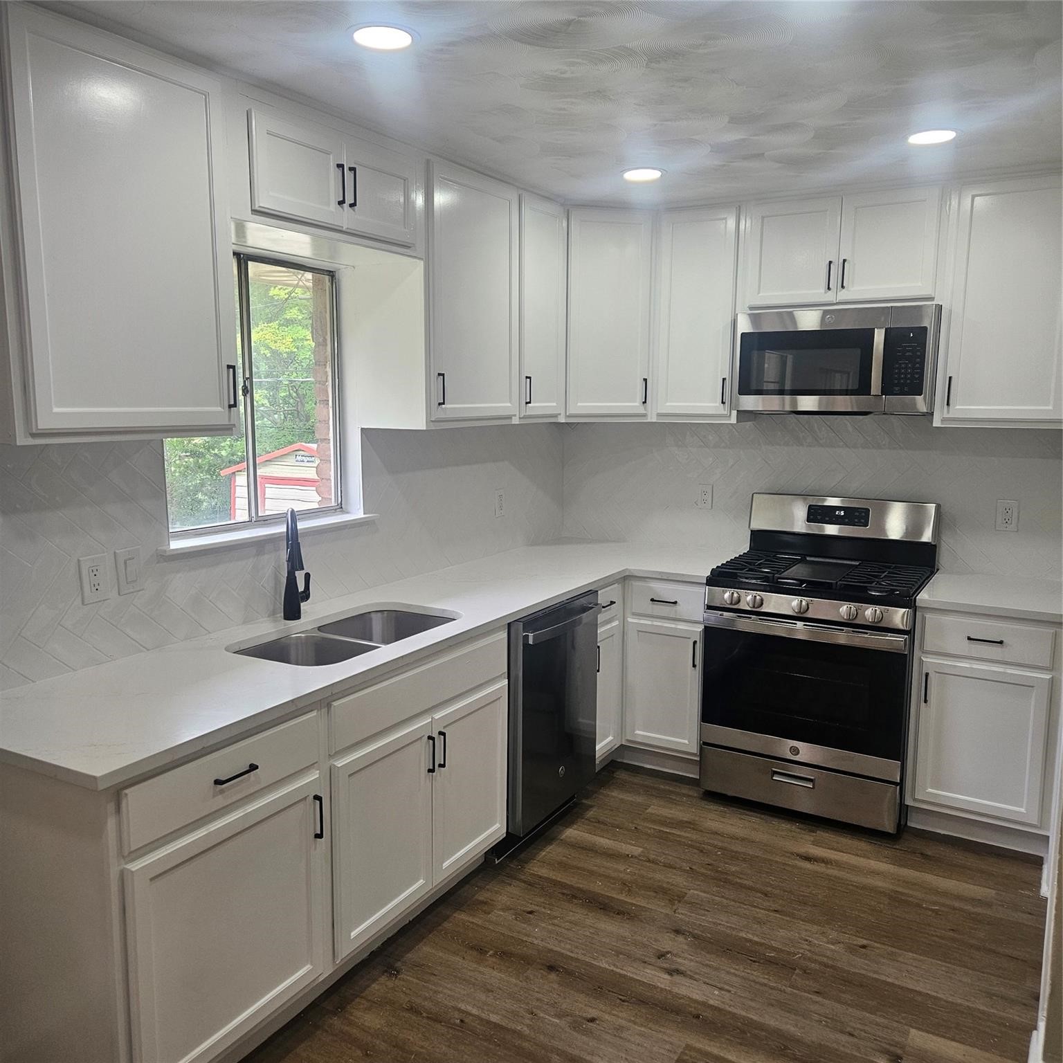 5907 Shady Crest Trail Dallas TX 75241