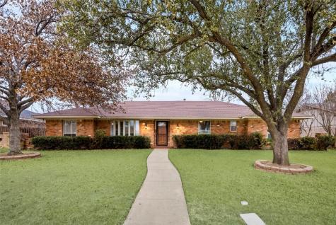 3469 Salisbury Drive Dallas TX 75229