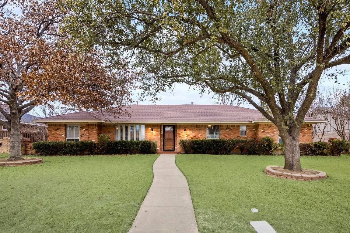 3469 Salisbury Drive Dallas TX 75229