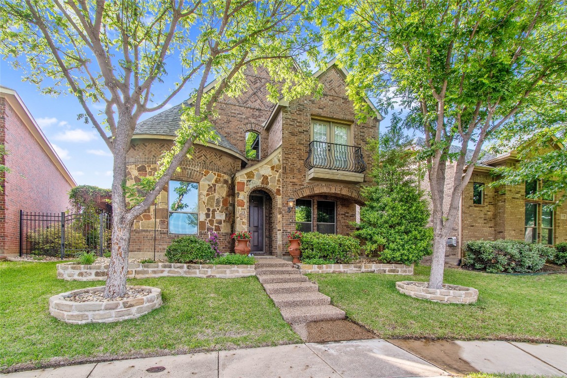 6947 Nava Grand Prairie TX 75054