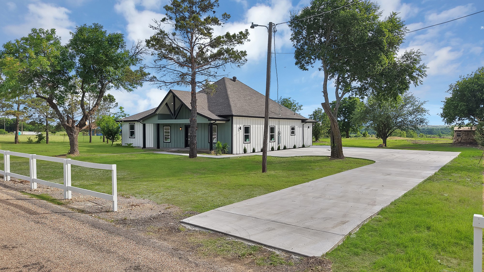 3800 County Road 1125 Cleburne TX 76033