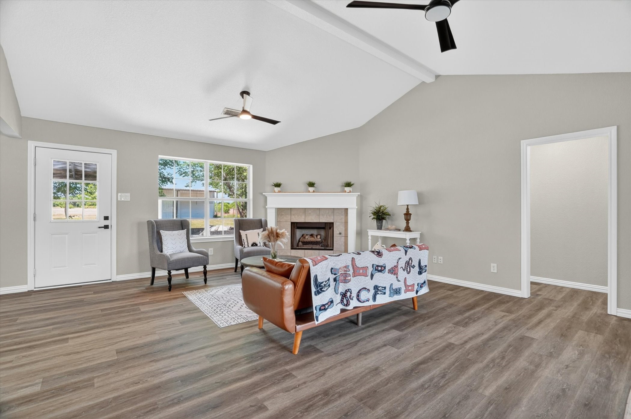 1301 County Road 705 Joshua TX 76058