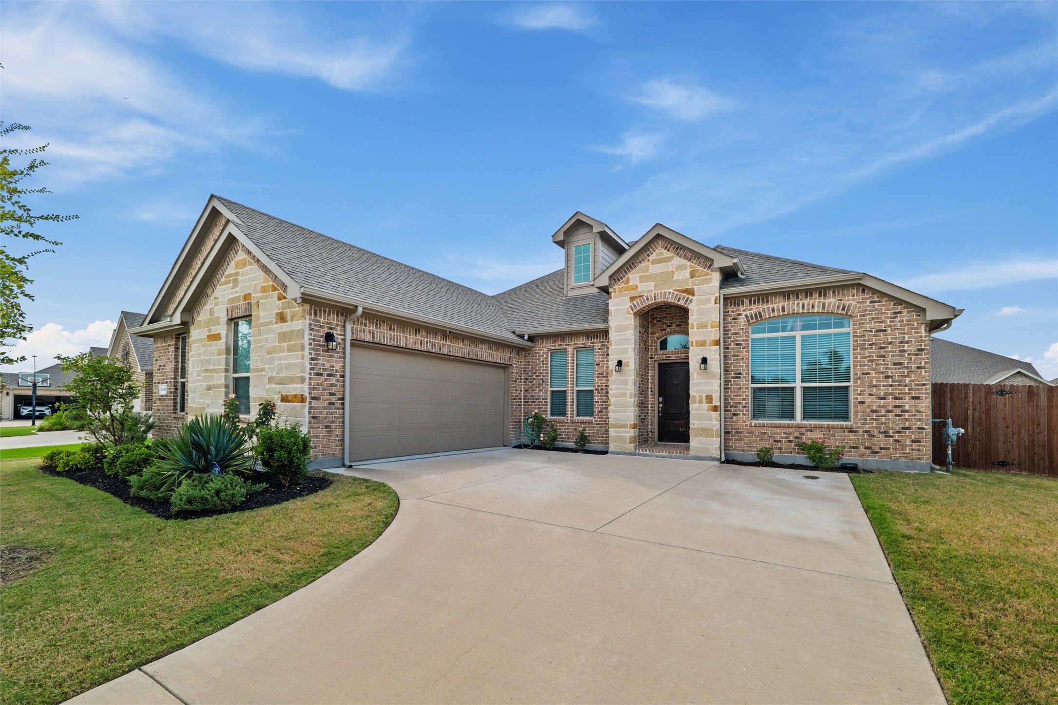 3451 Hidden Hollow Drive Grand Prairie TX 76065