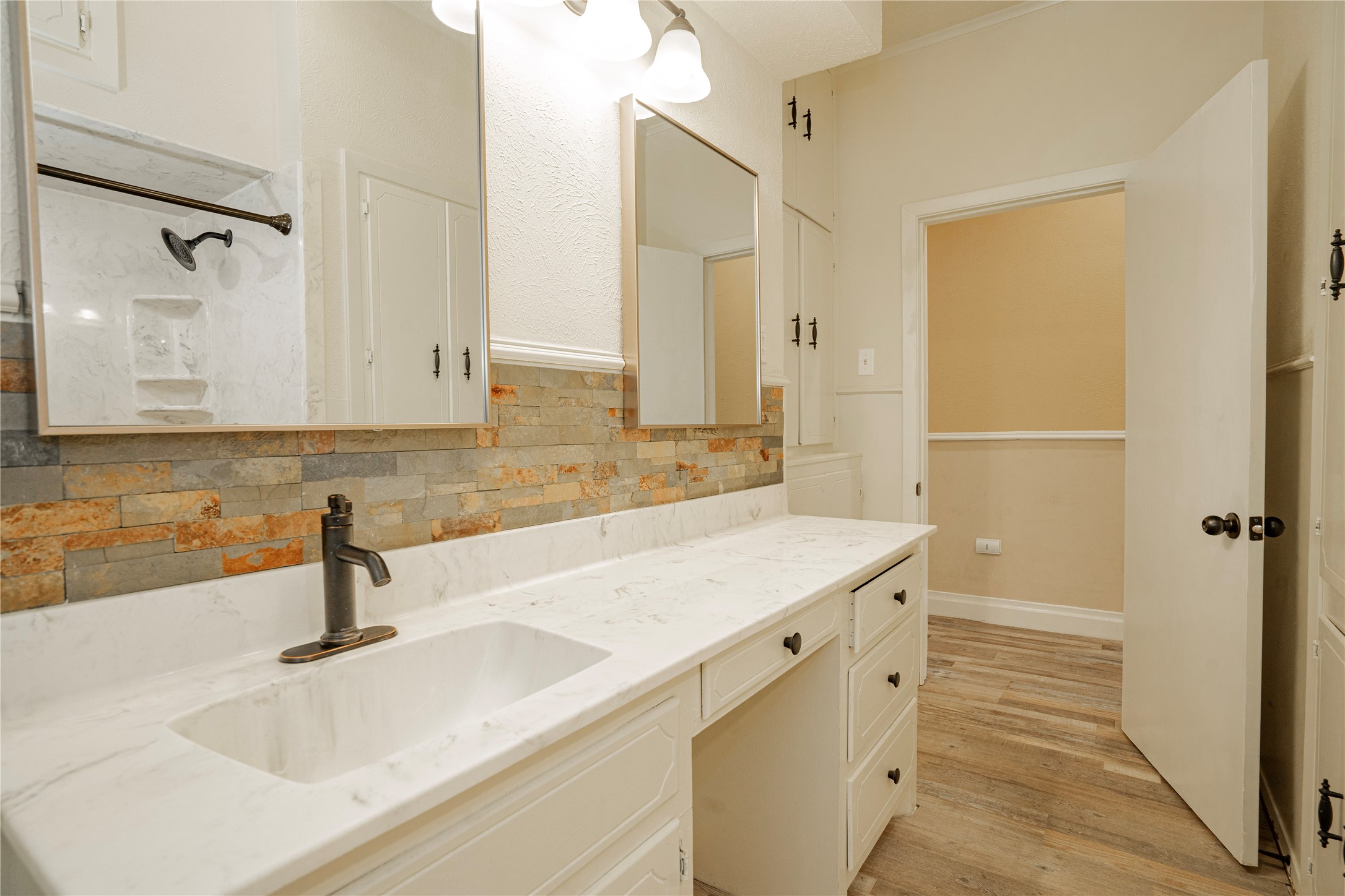233 E James Street Wills Point TX 75169