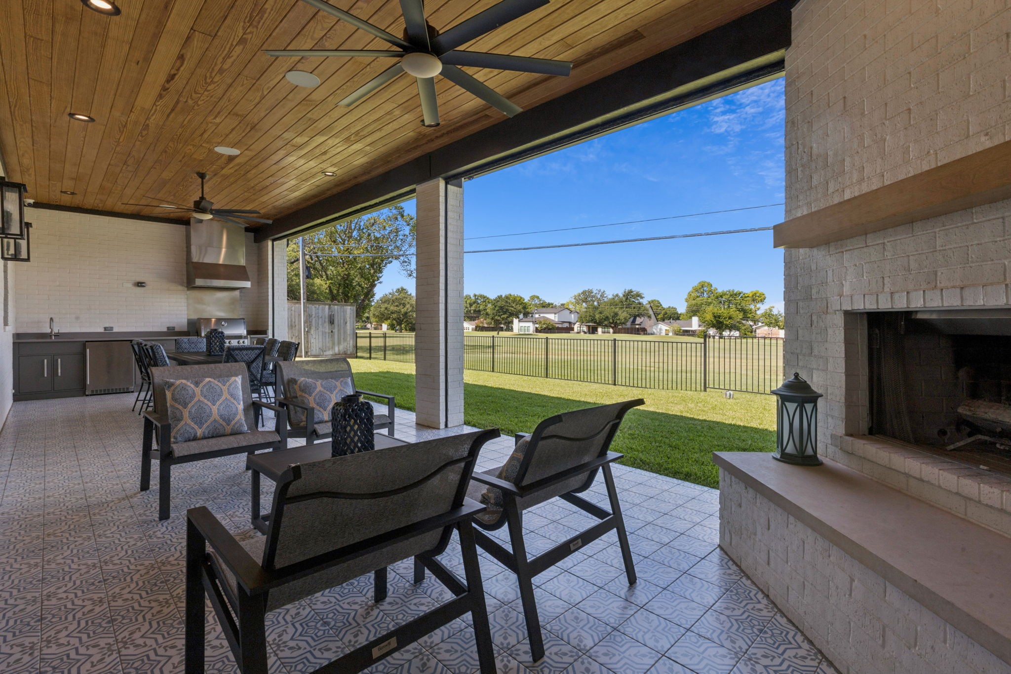 14551 Tamerisk Lane Farmers Branch TX 75234