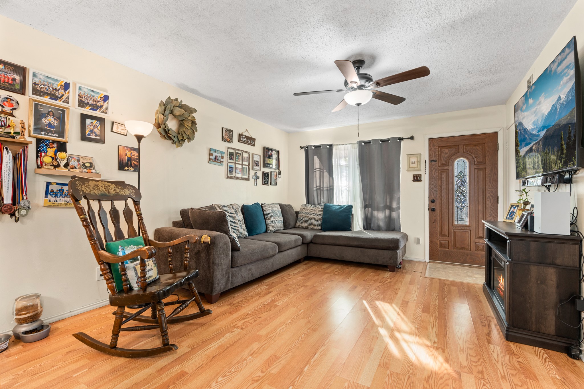 4312 Greenbriar Drive Bellmead TX 76705