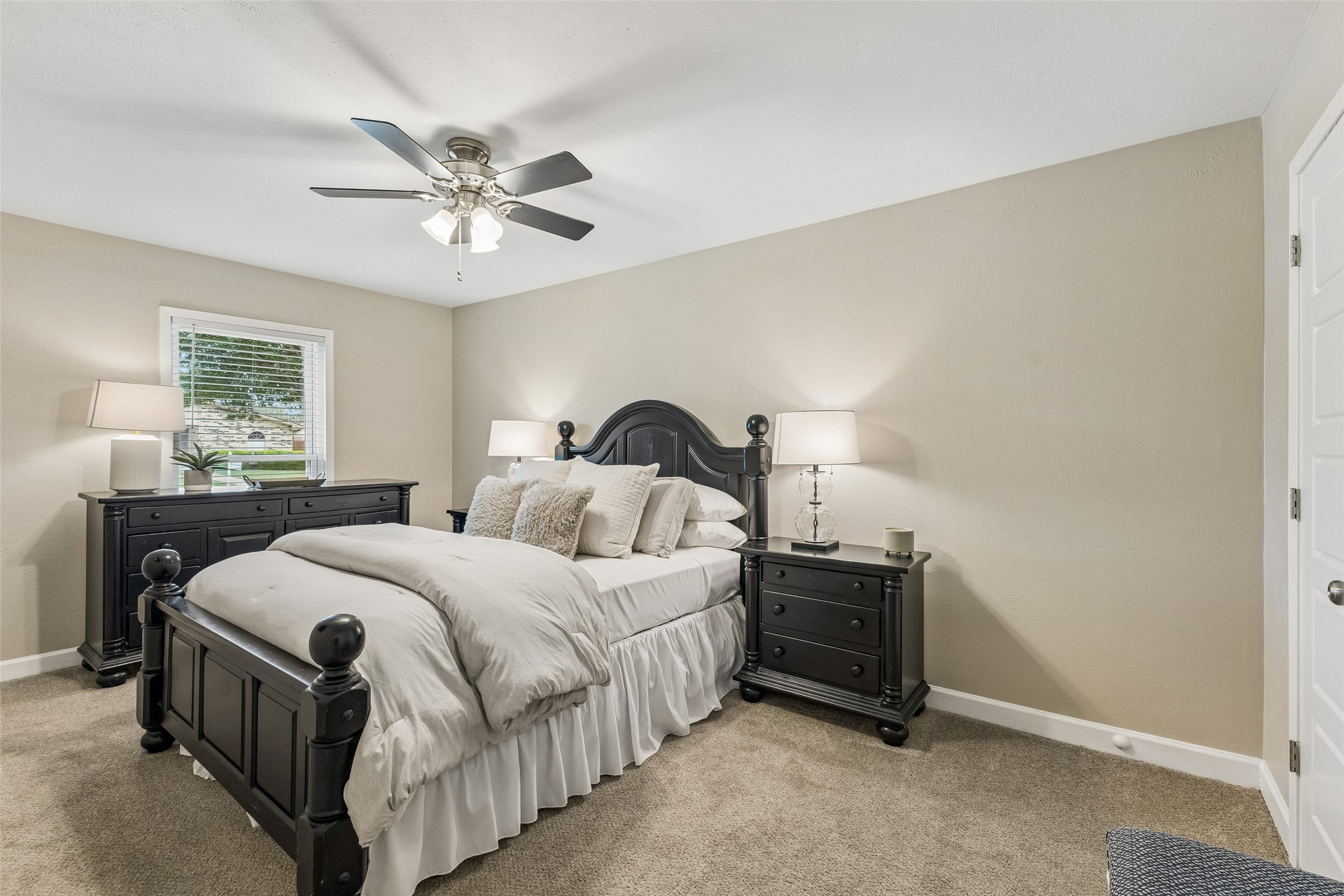 8533 Van Pelt Drive Dallas TX 75228