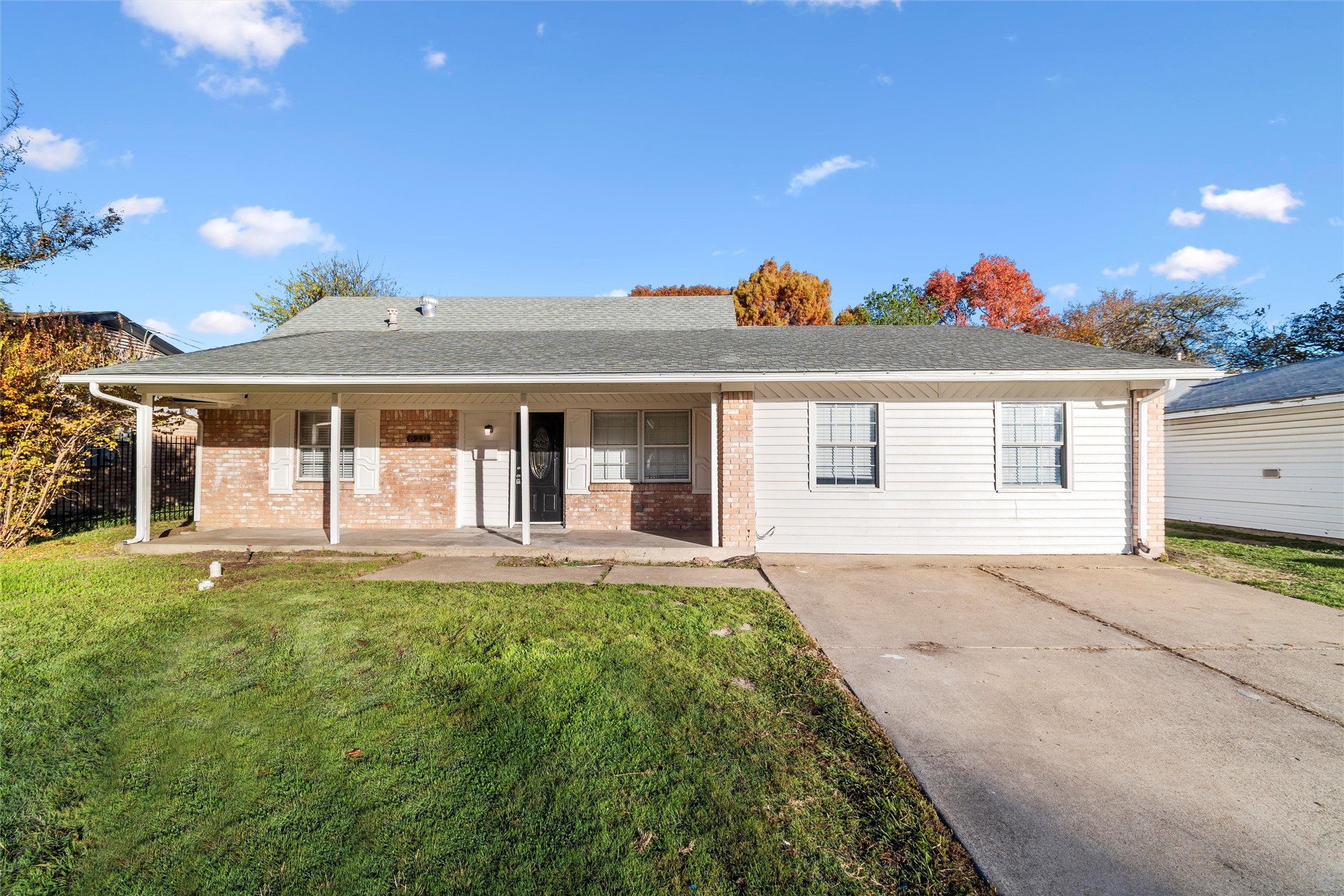510 Blueberry Lane Grand Prairie TX 75052