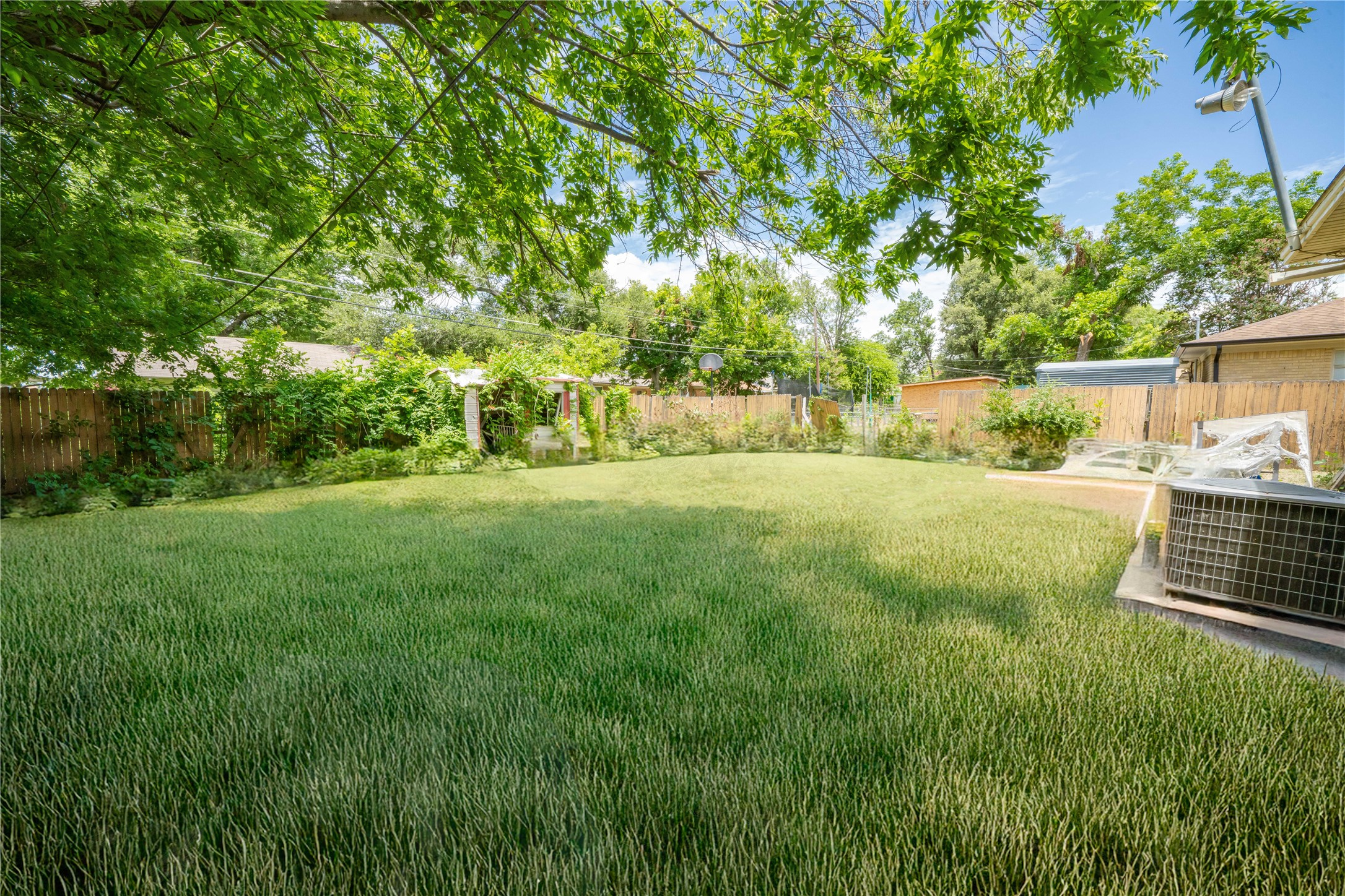 2217 Gaylord Drive Dallas TX 75227