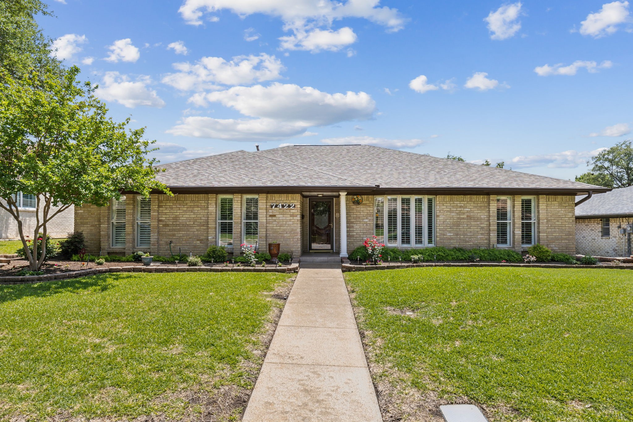 7422 Whispering Pines Drive Dallas TX 75248