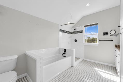 348 Barker Lane Waco TX 76705