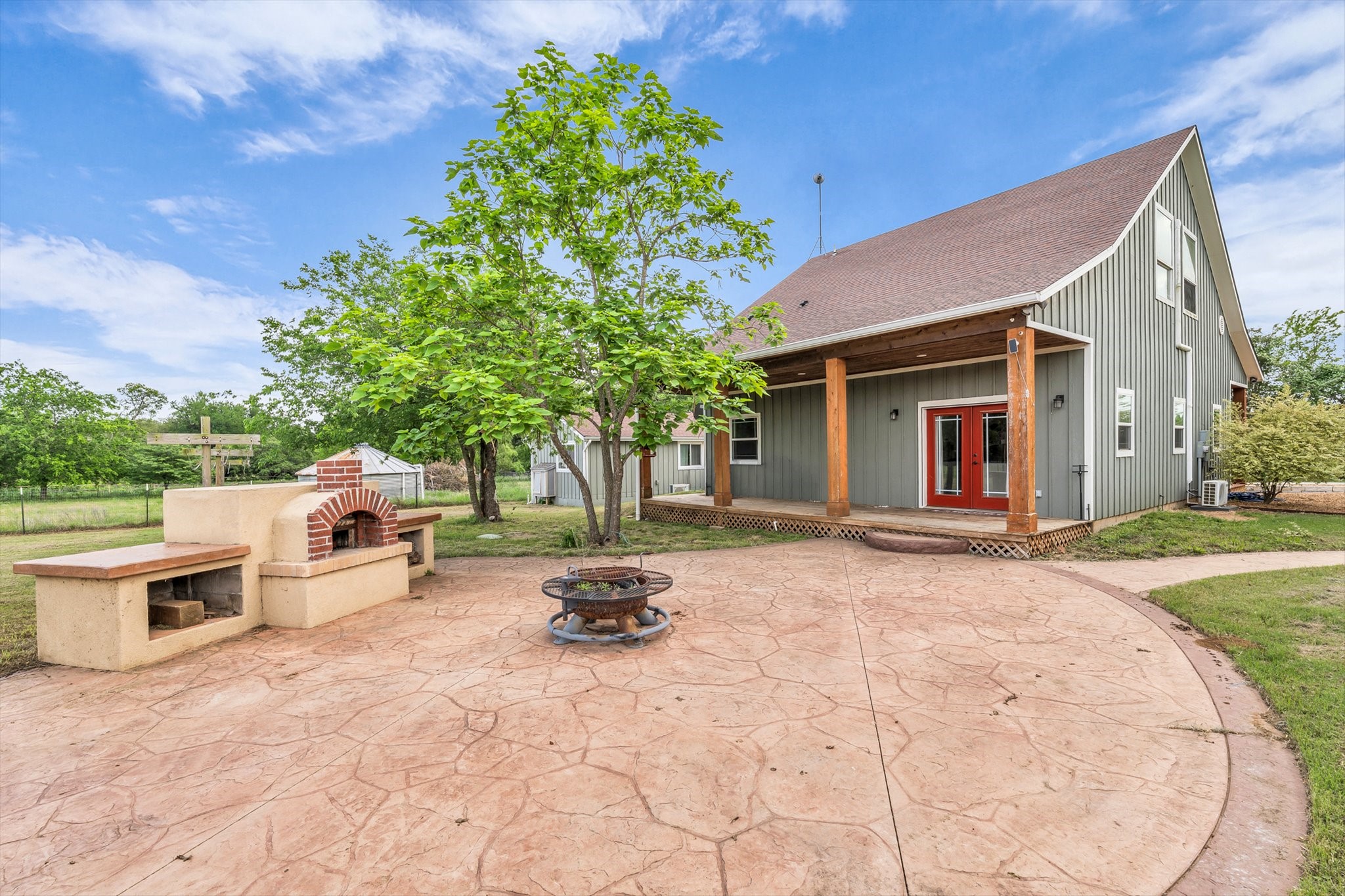 348 Barker Lane Waco TX 76705