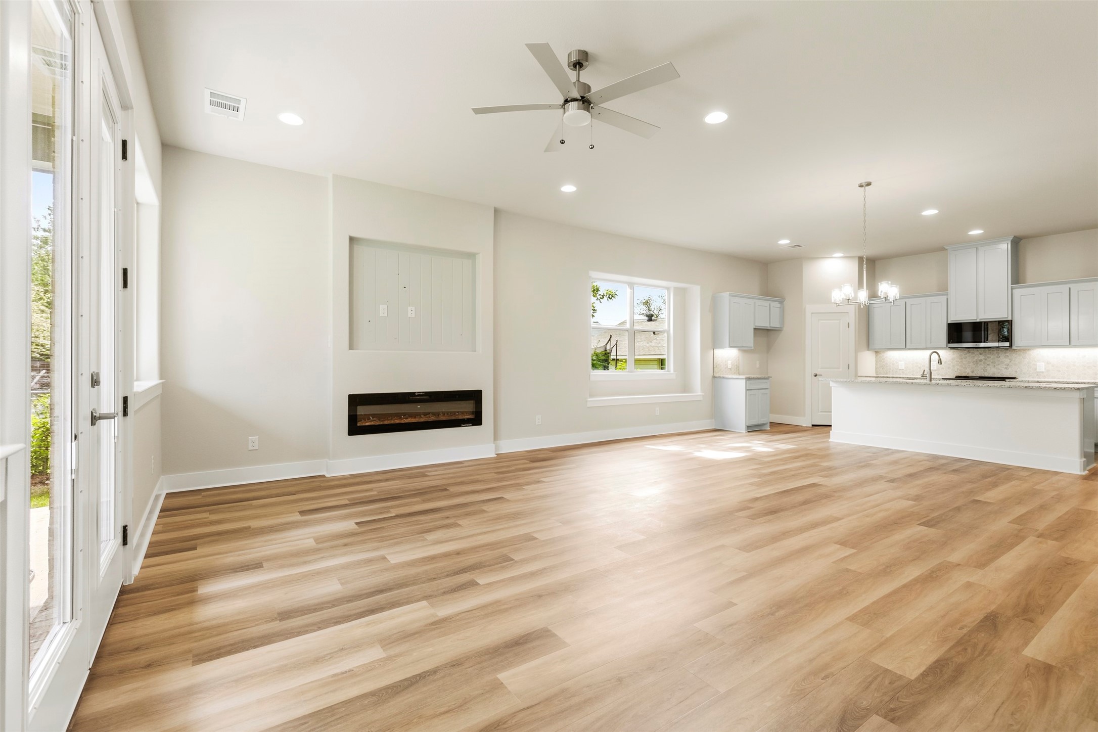 710 E Mcgee Street Sherman TX 75090