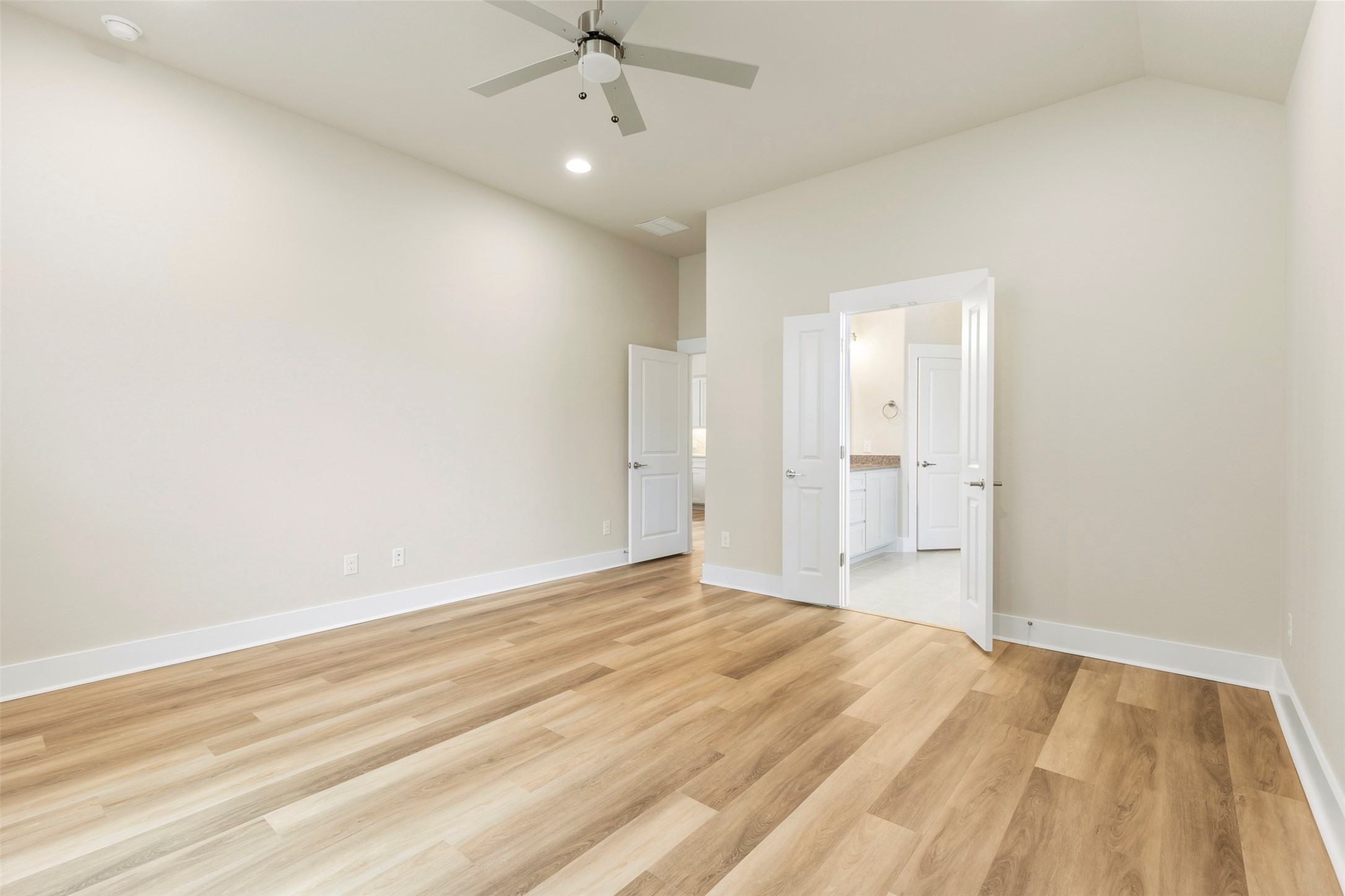 710 E Mcgee Street Sherman TX 75090