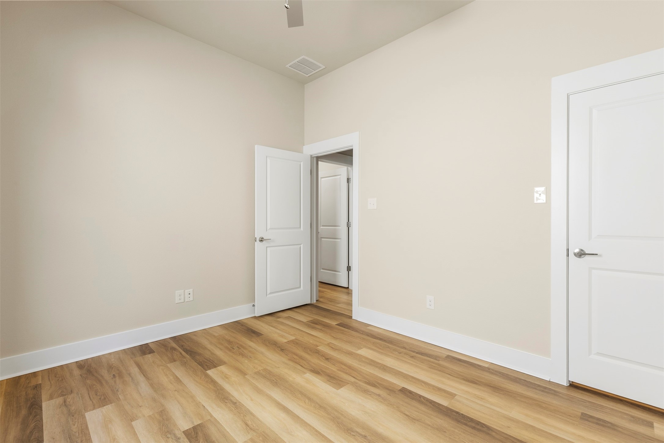 710 E Mcgee Street Sherman TX 75090