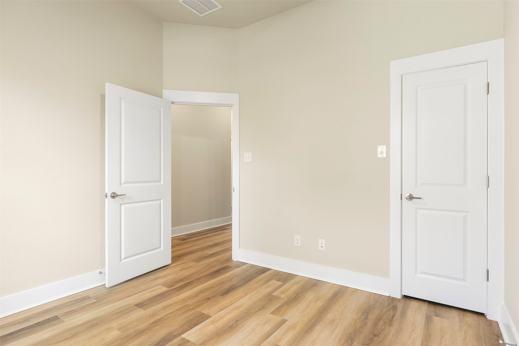 710 E Mcgee Street Sherman TX 75090