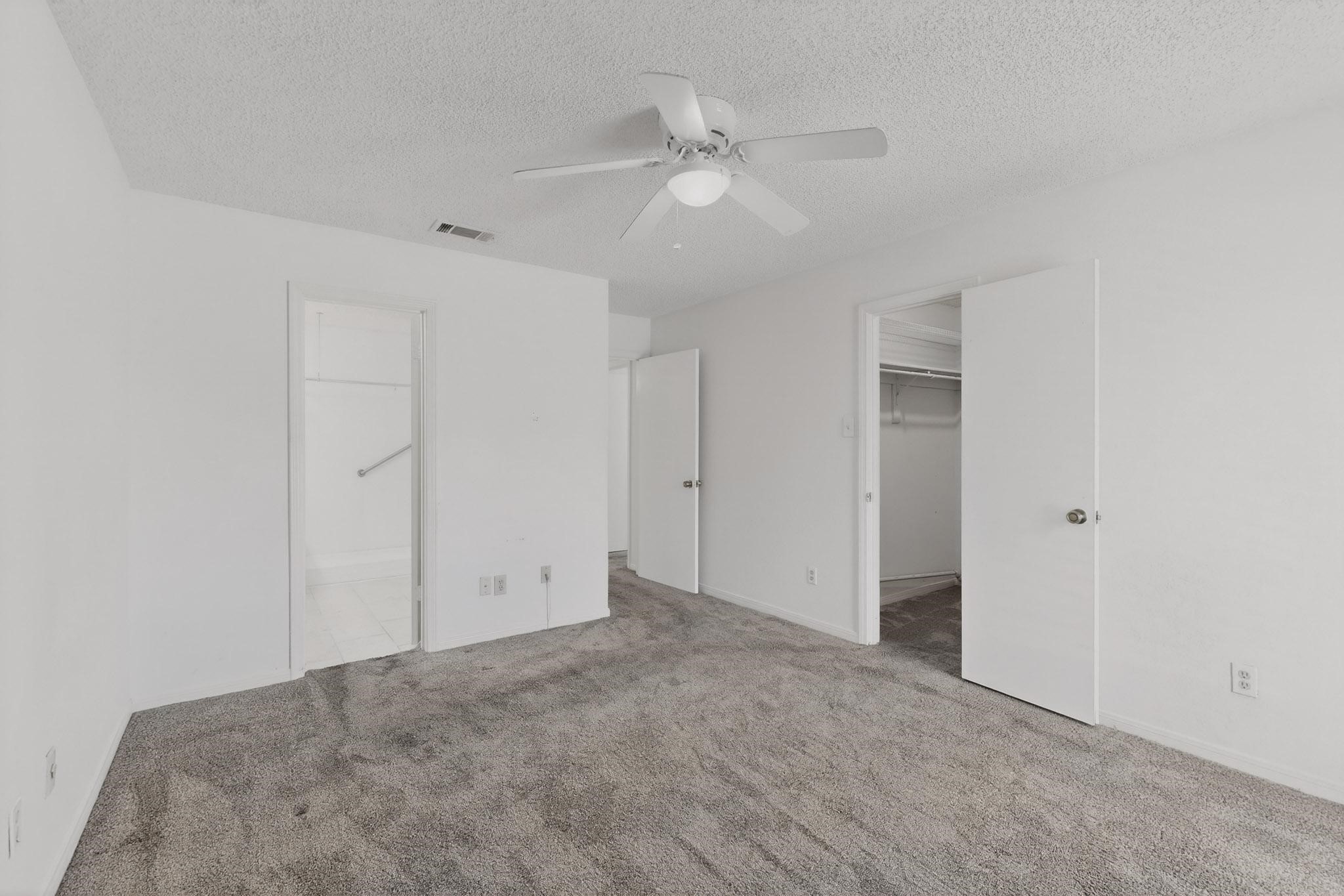 2106 Rainbow Drive Arlington TX 76011