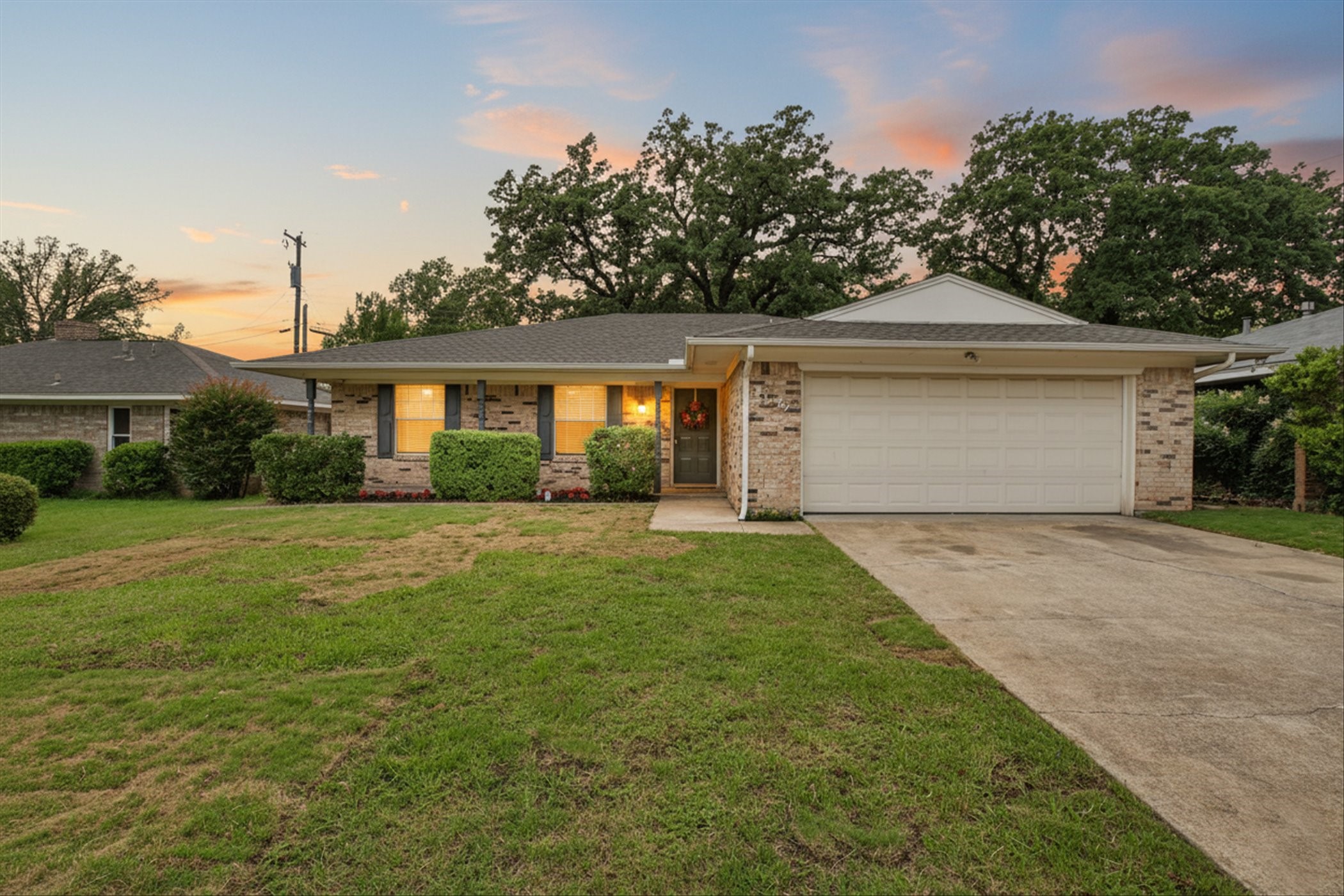 2132 Sandy Lane Irving TX 75060