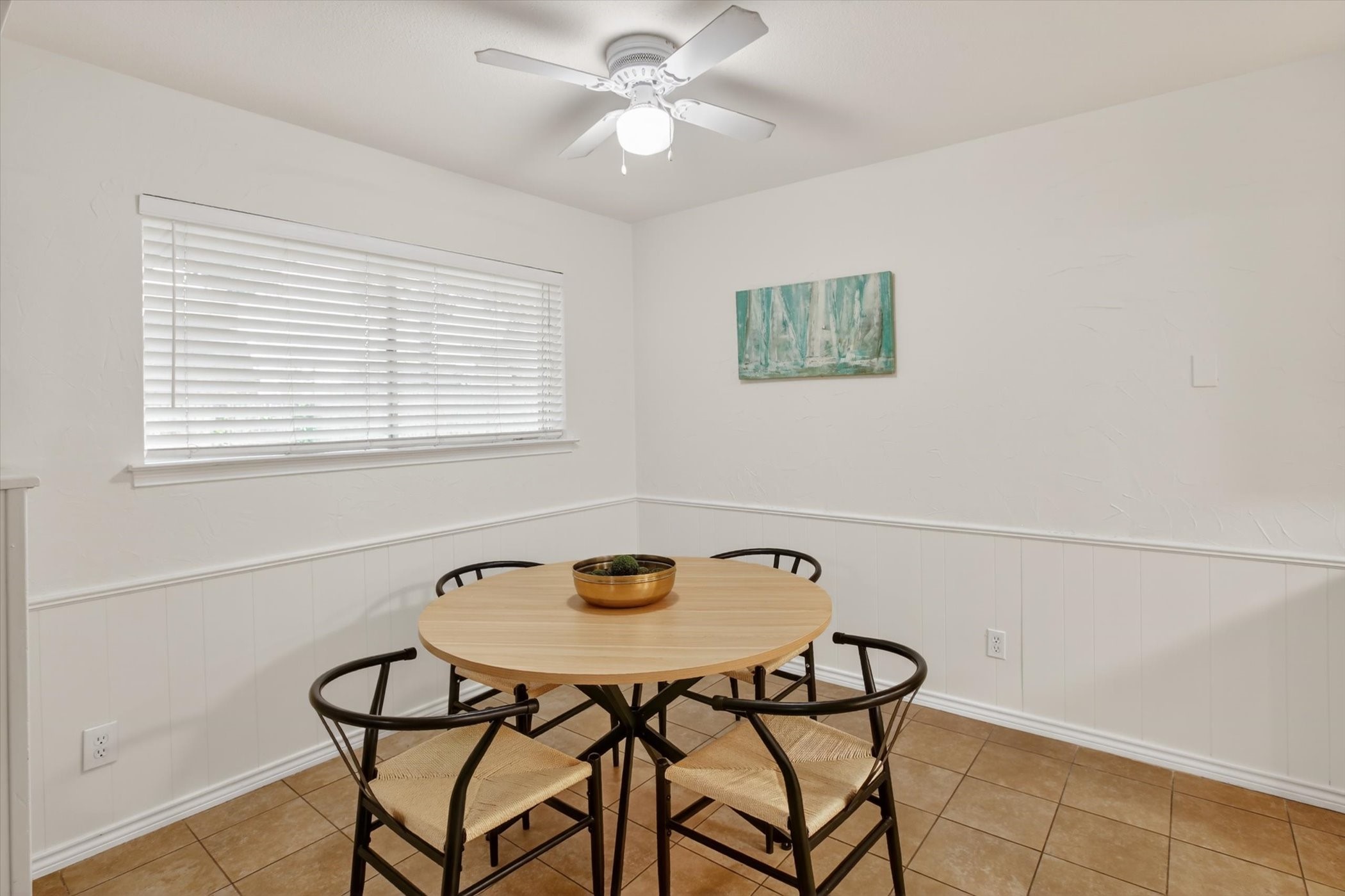 2132 Sandy Lane Irving TX 75060