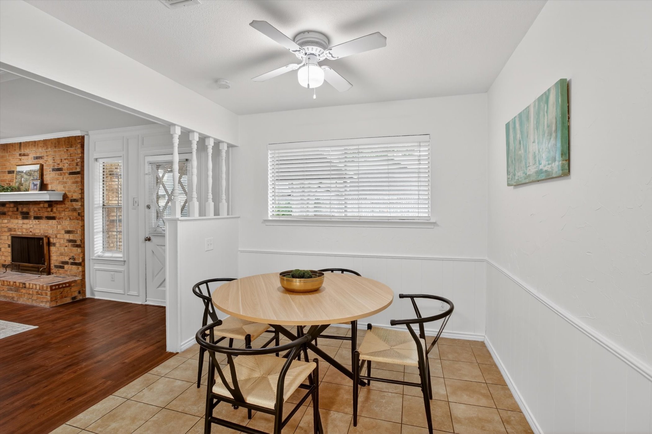 2132 Sandy Lane Irving TX 75060