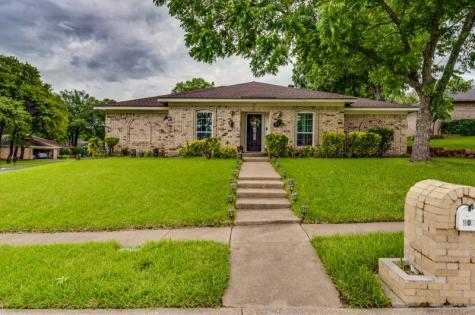 901 Chestnut Oak Court Euless TX 76039