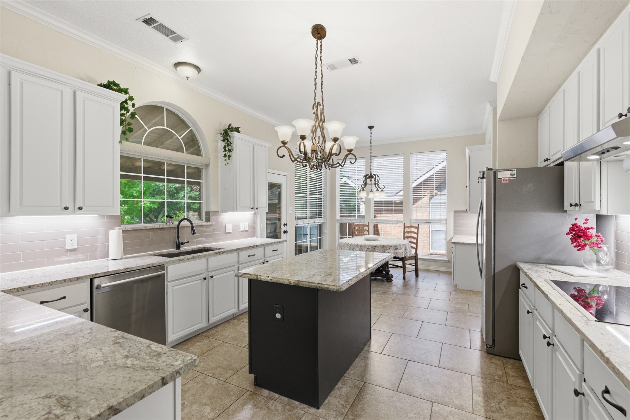 5308 Natchez Trail Fort Worth TX 76137