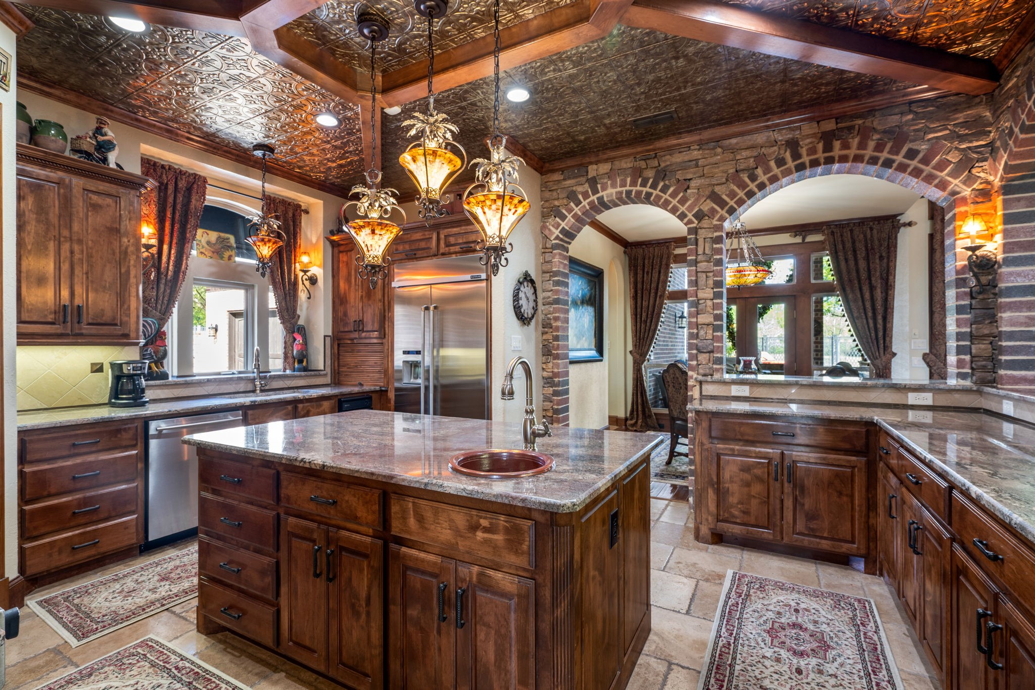 725 Locust Drive Oak Leaf TX 75154