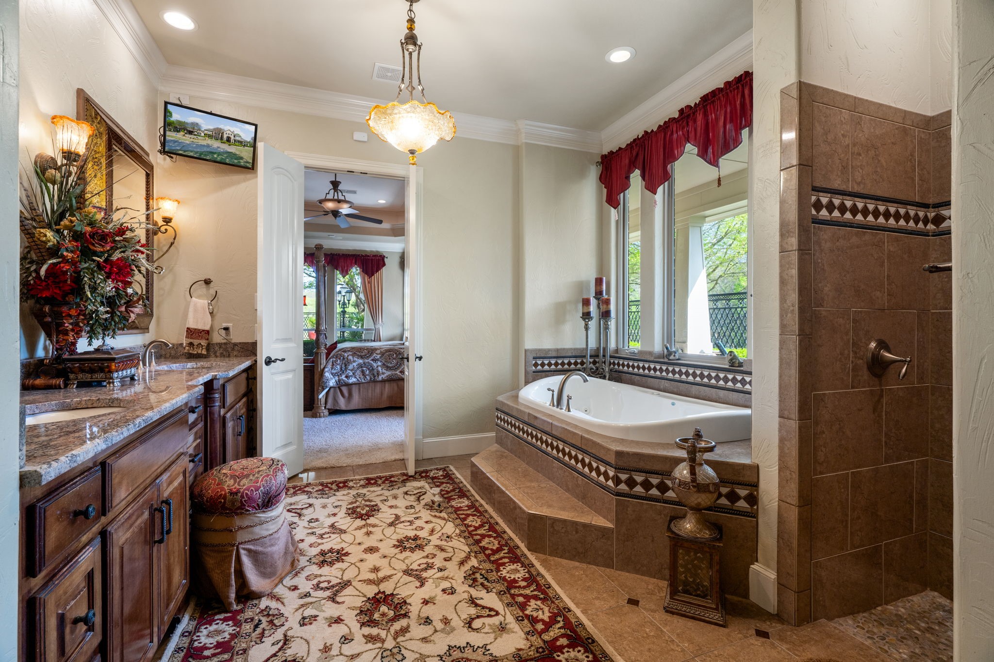 725 Locust Drive Oak Leaf TX 75154