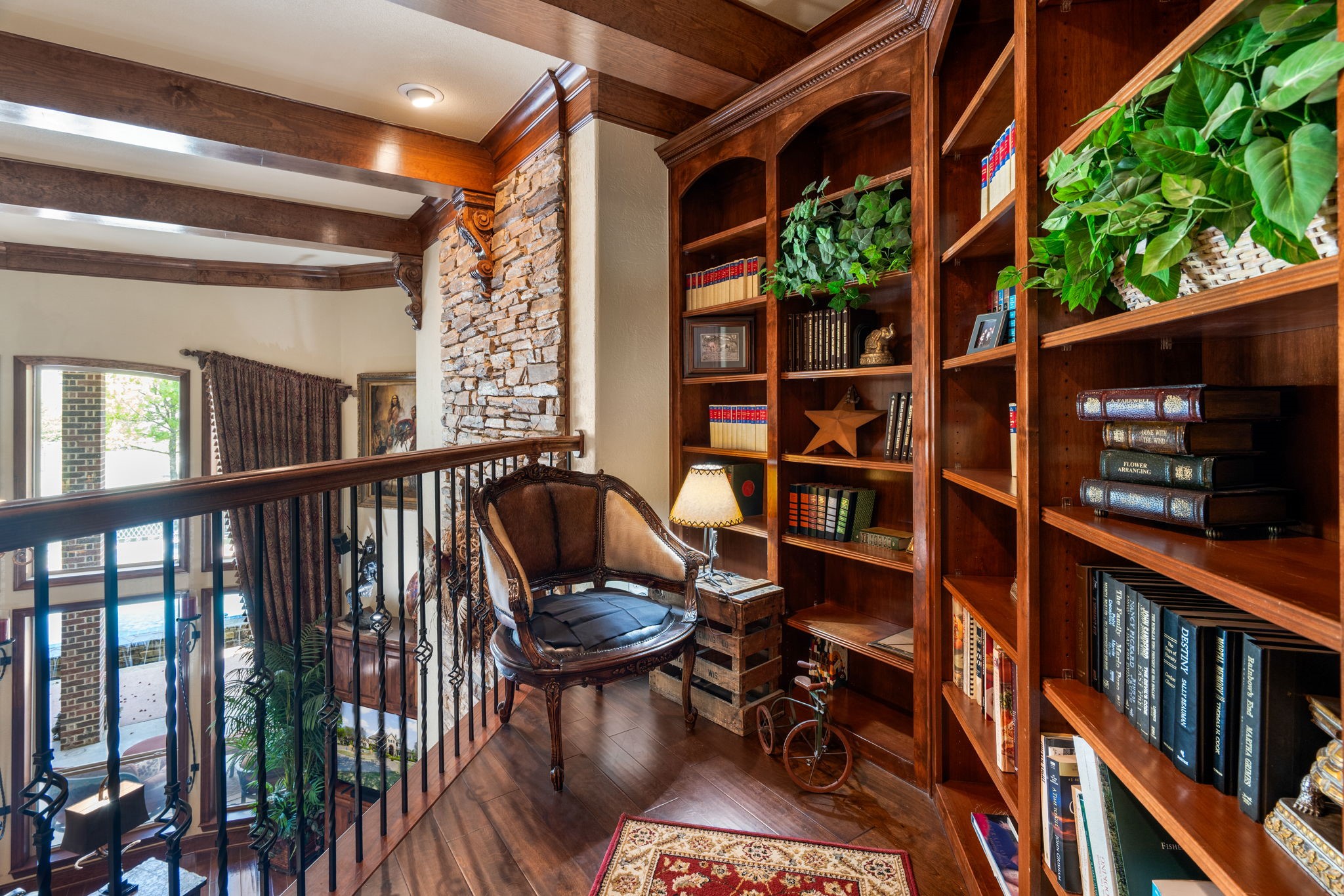 725 Locust Drive Oak Leaf TX 75154