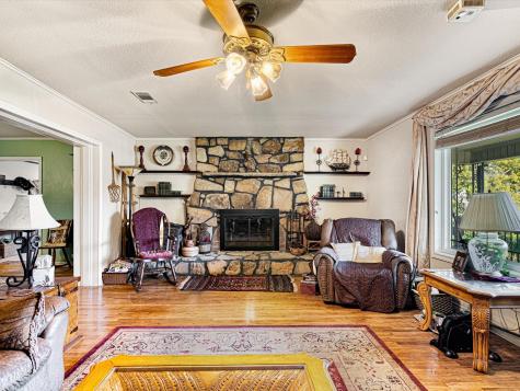117 County Road 2646 Decatur TX 76234