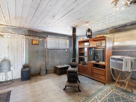 117 County Road 2646 Decatur TX 76234