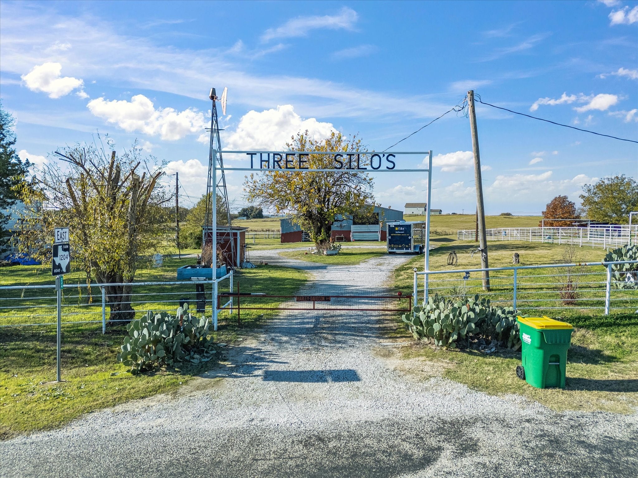 117 County Road 2646 Decatur TX 76234