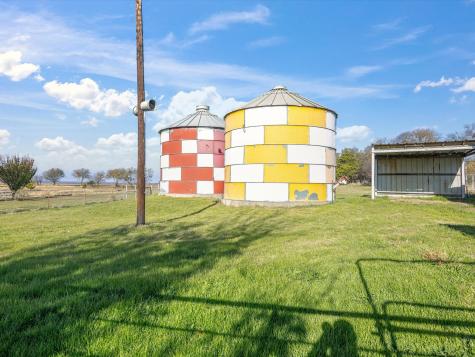 117 County Road 2646 Decatur TX 76234