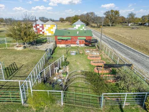 117 County Road 2646 Decatur TX 76234