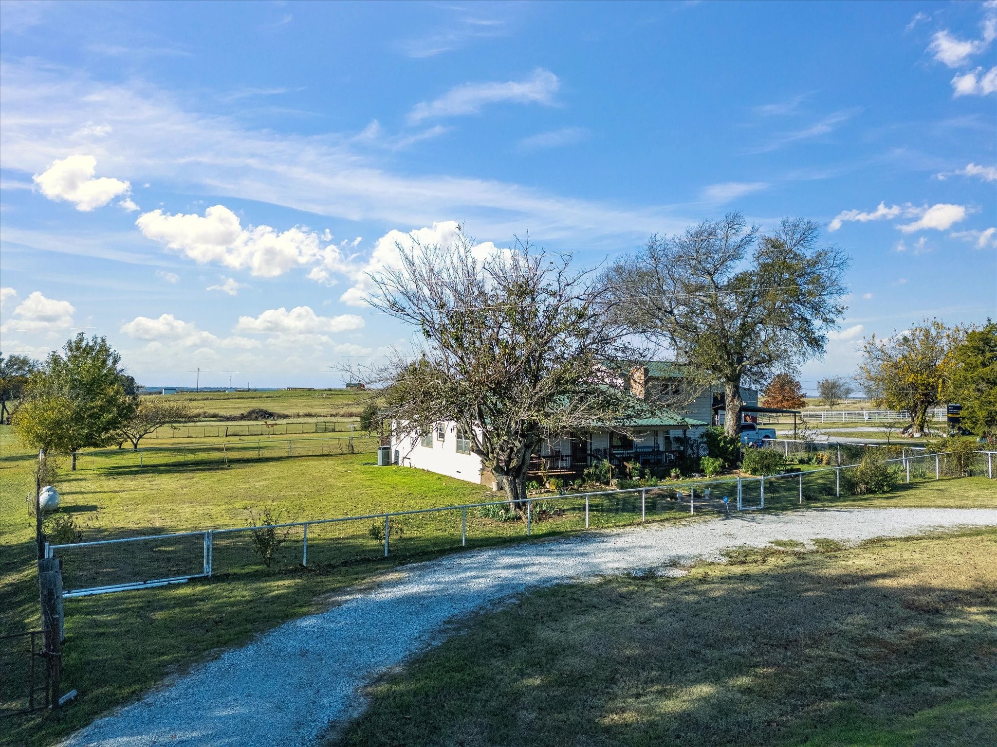 117 County Road 2646 Decatur TX 76234