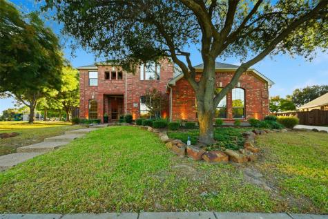 2016 Red Rock Drive Mckinney TX 75072