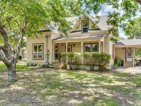 309 W Main Street Italy TX 76651