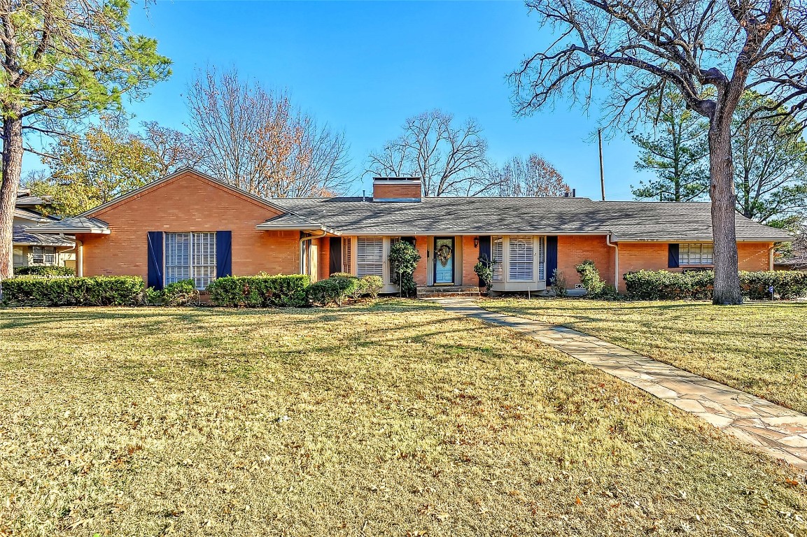 1421 W Mcgee Street Sherman TX 75092