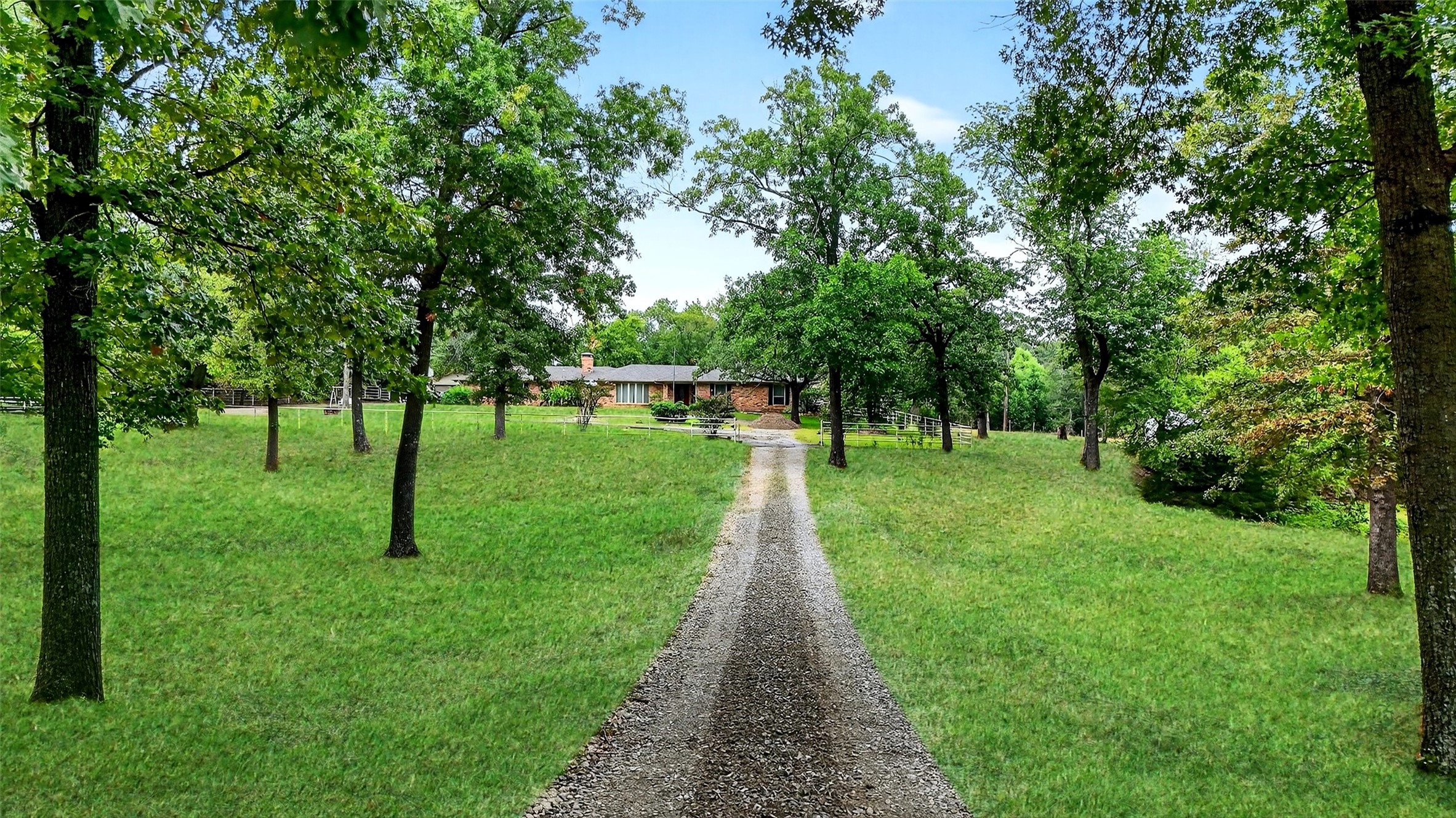 257 Russell Lane Denison TX 75021