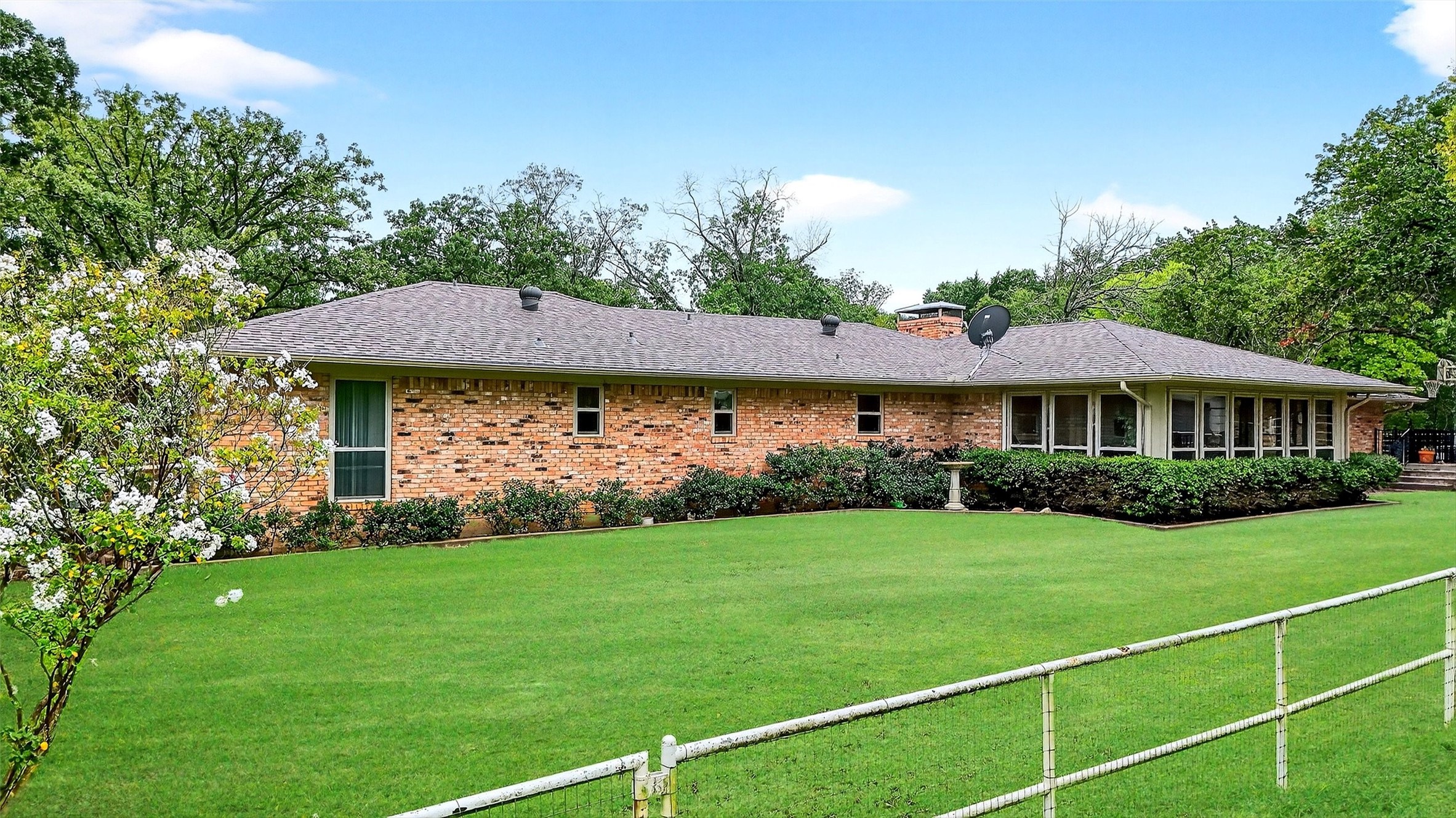 257 Russell Lane Denison TX 75021