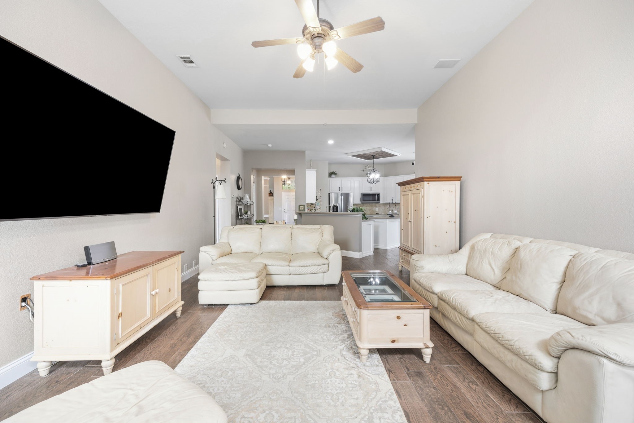 1004 Dover Heights Trail Mansfield TX 76063